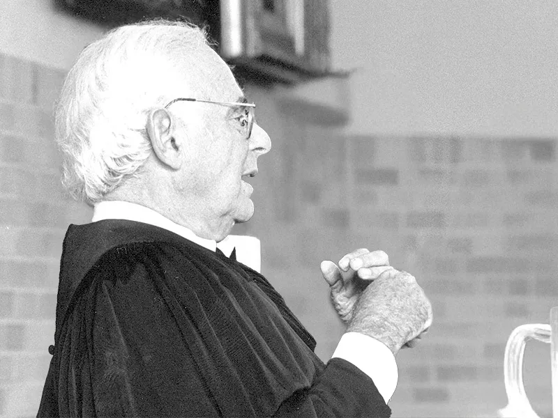 summer-2025-feature-judges-avern-cohn.jpg