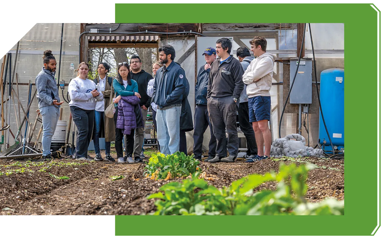 Michigan Law students visit Growing Hope.