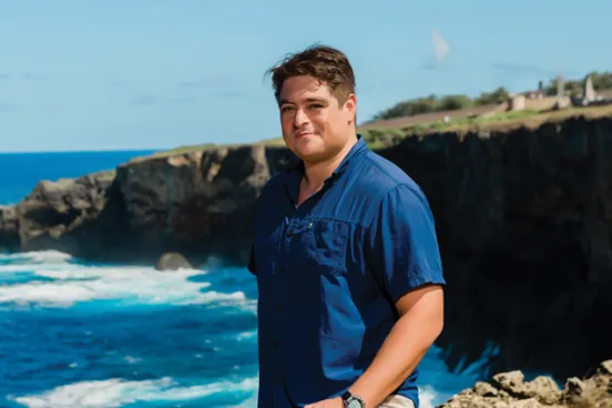 Hessel Yntema in front of ocean