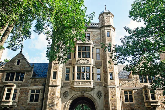 Lawyers Club exterior